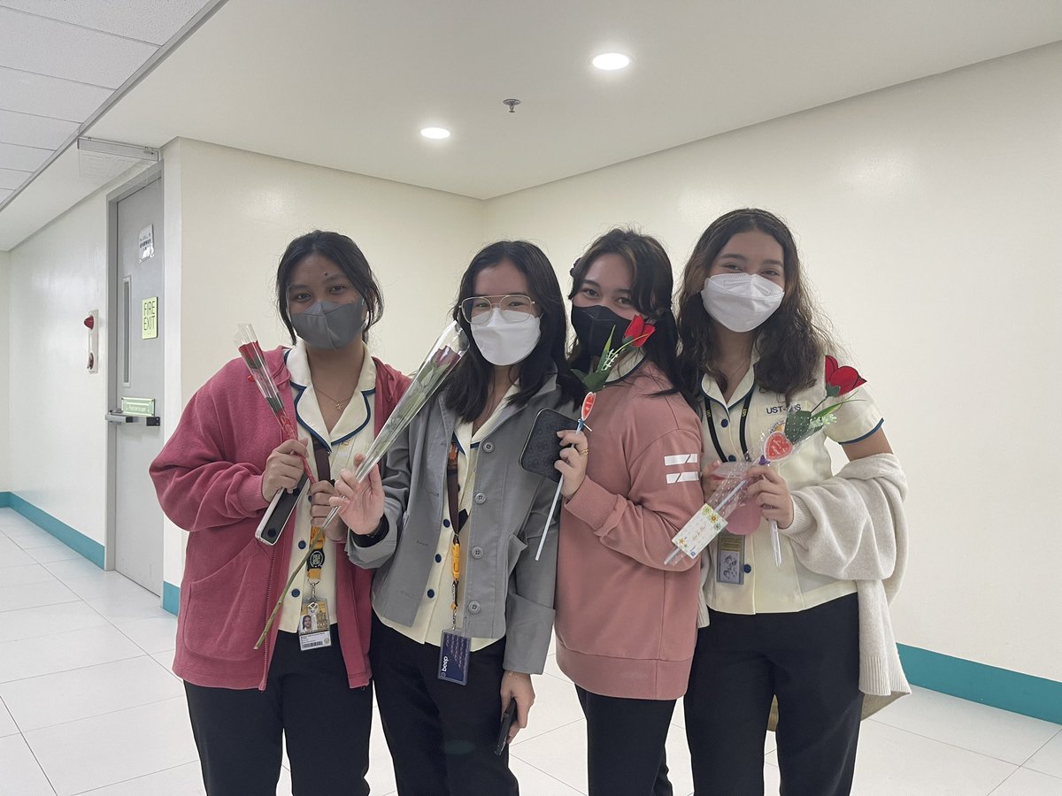 stemonsee's tweet photo. Roses are red, violets are blue. Sending you all the love and isang malaking “Thank you!”! Here are some of the moments earlier! Happy Valentine’s Day! 💘 #WithLoveSTEM11 https://t.co/psBW8EKMze