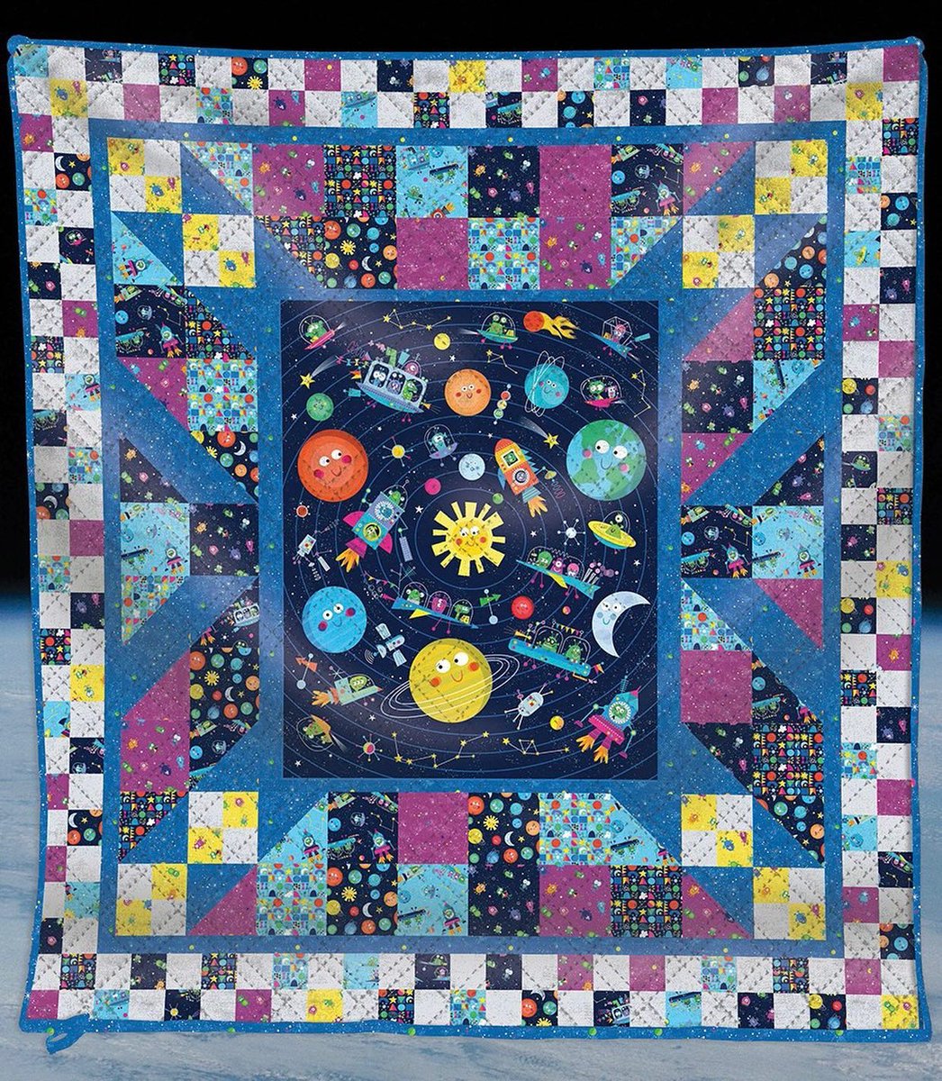 Swirly_World's tweet image. “Lost in Space” by edelementary is out of this world! Orbit outer space with this whimsical collection of extraterrestrial aliens, planets, and spaceships. 
✂️

#makingitfun #michaelmillerfabrics #spacefabric #spacequilt ( #📷 @michaelmillerfabrics )