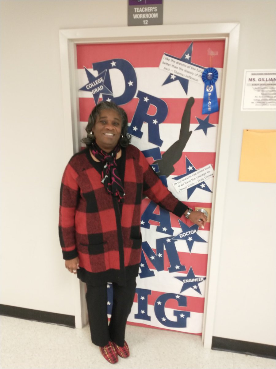KRadday's tweet photo. Congrats to the winners of MEC BHM Door Decorating Contest https://t.co/wEJCKbinJK
