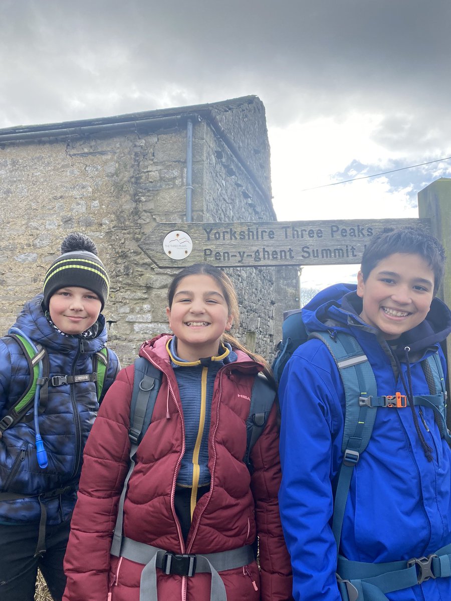 thairapyfiley's tweet photo. What to do on a Tuesday in half term. Walk Pen-y-Ghent. Inspired by @ChrisBa71846846 @ScarColl https://t.co/EXhQRic52N