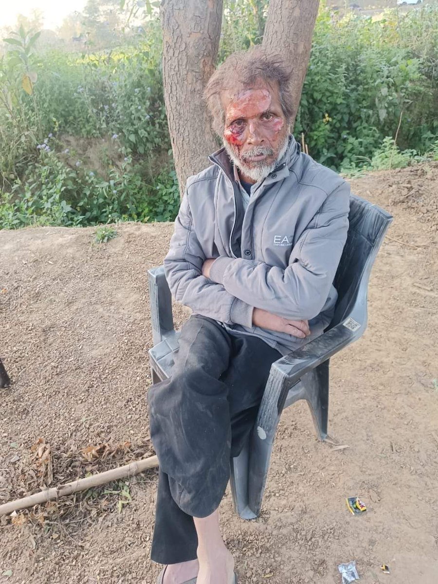 spyadavprashant's tweet photo. पहले खुशी दुबे और अब कृष्ण गोपाल दिक्षित
#justic for krishn gopal dixit https://t.co/yOYqCdzi5M