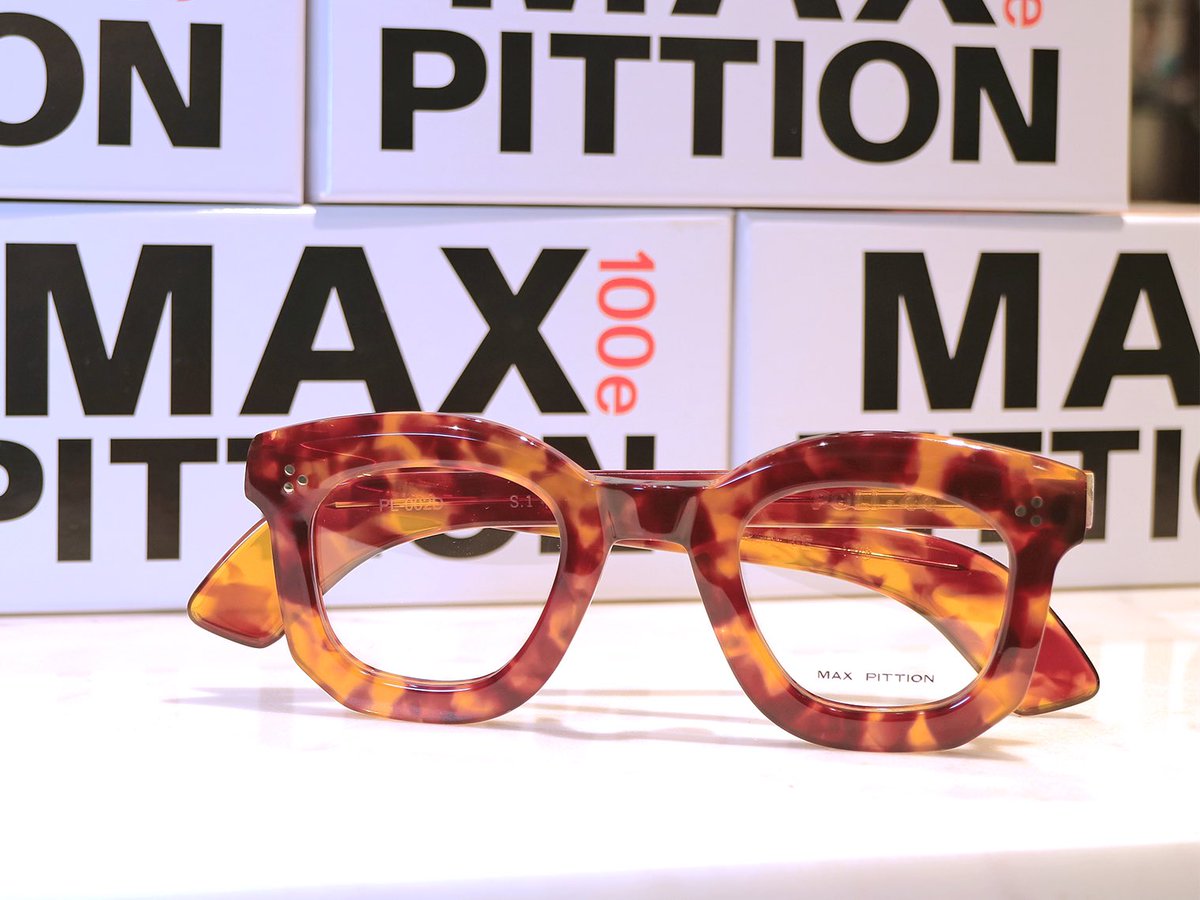 BEAUXYEUX_AZABU's tweet photo. 【話題の復活ブランド】
brand: MAX PITTION
(マックスピティオン)
mod: POLI
知る人ぞ知るフレンチクラシックのマスターピースブランドが復活デビュー。
時代を超越したジェンダーレスなフレームとして、復活した看板モデル。
42 , 44 , 46 の3サイズ展開。
#maxpittion
#ボズュー麻布 https://t.co/ZXiWCjjSeB