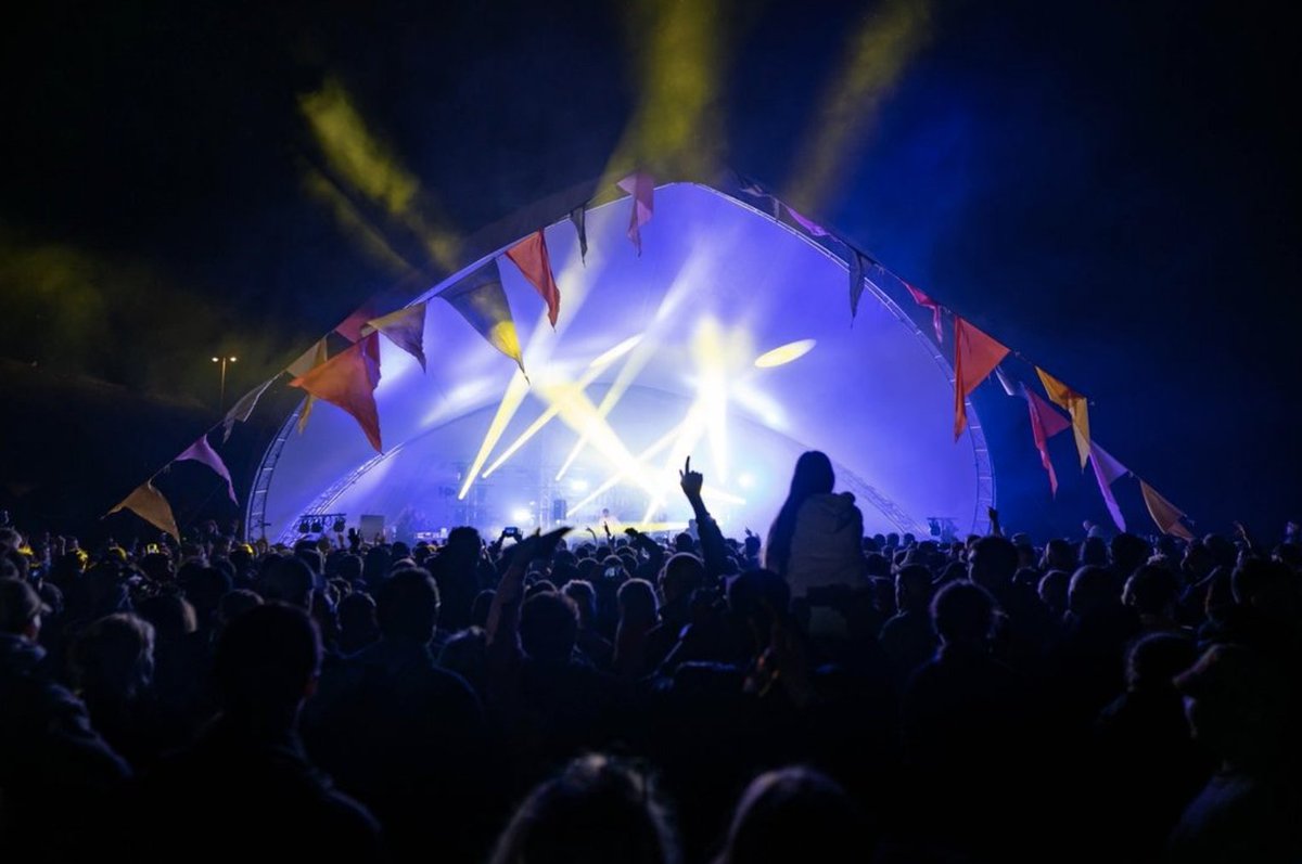 👏 <a href="/FirstLight_Fest/">First Light Festival</a> are offering an apply-to-play opportunity for musicians aged 25 and under from Suffolk / Norfolk! 

💫 They are running the stage in partnership with Access to Music and <a href="/bbcintroducing/">BBC Music Introducing</a>. 

🔗 Apply here! Deadline is 20th February: firstlightlowestoft.com/get-involved/n…