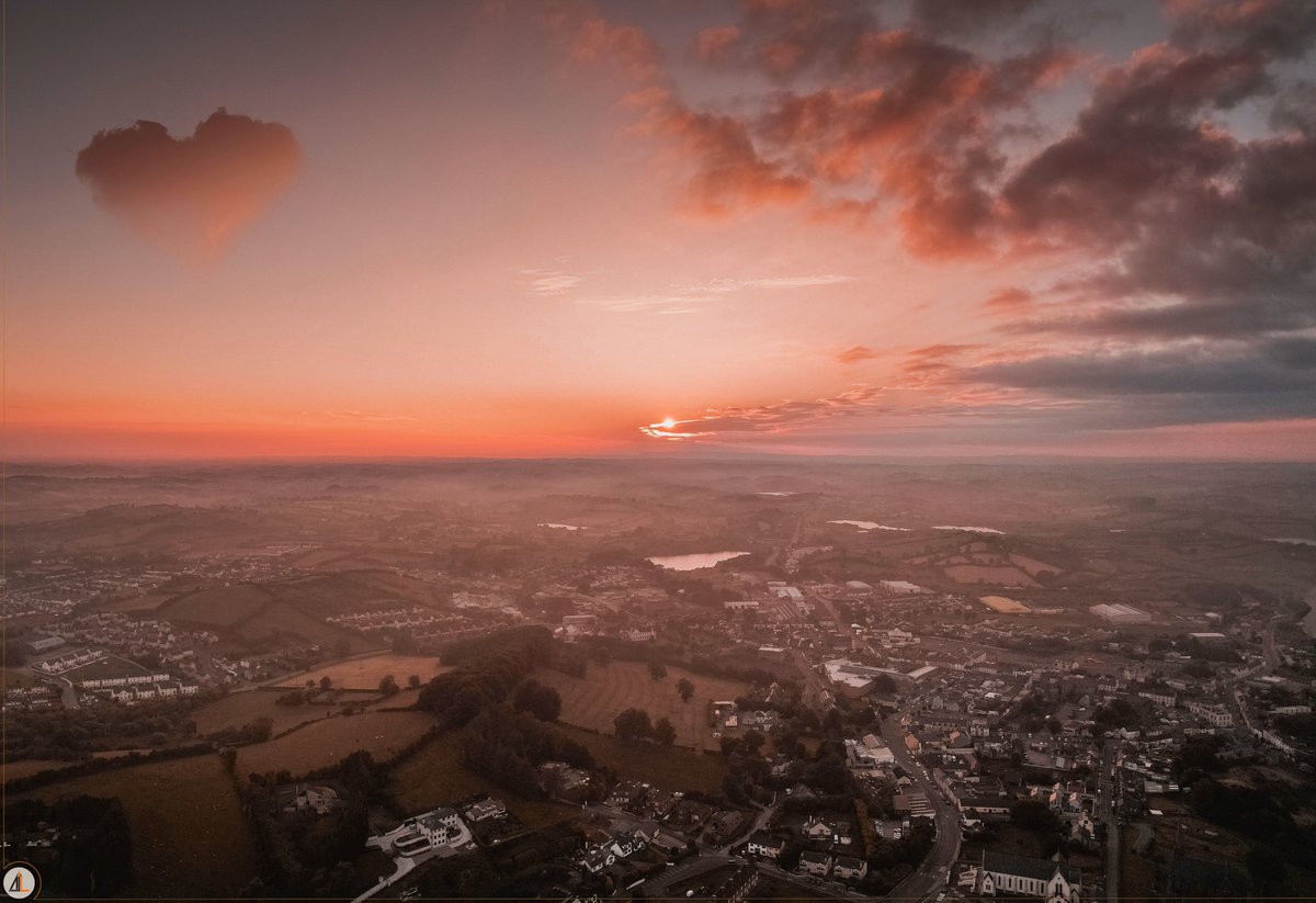 𝐇𝐚𝐩𝐩𝐲 𝐕𝐚𝐥𝐞𝐧𝐭𝐢𝐧𝐞'𝐬 𝐃𝐚𝐲 ❤️

🔗:  ajlmedia.ie

#Castleblayney #Monaghan #DJI #Drone #Summer #ValentinesDay #AerialPhotography #Sunset #IrishPhotography #MyMonaghan ☘️

<a href="/MonaghanTourism/">MonaghanTourism</a> | <a href="/DJIGlobal/">DJI</a> | <a href="/DiscoverIreland/">Discover Ireland</a> | <a href="/FollowIreland/">We Love Ireland</a>