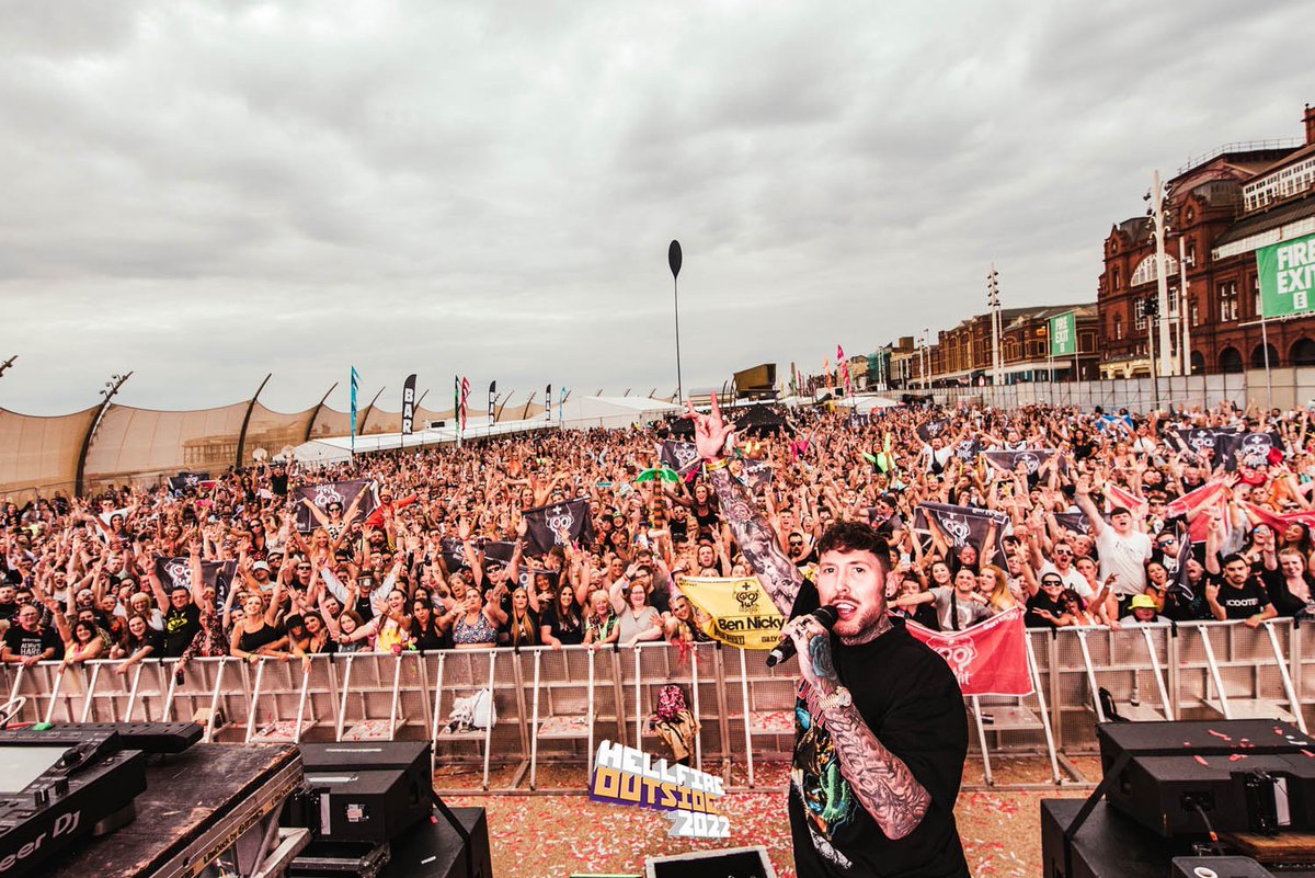 Bringing the Energy to Hellfire Outside we had <a href="/bennicky/">Ben Nicky</a> 🔥

He's back for our next event Hellfire x Hard Generation at <a href="/O2VicWarehouse/">O2 Victoria Warehouse Manchester</a>  

Tickets are selling extremely fast, get yours at hardgeneration.co.uk 🎟️