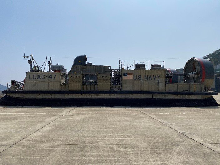 DLAMIL's tweet photo. #TurnInTuesday highlights the decommissioned Landing Craft Air Cushion Hull that was turned into #DLADispositionServices Sasebo site. https://t.co/8qWf7OdKoP