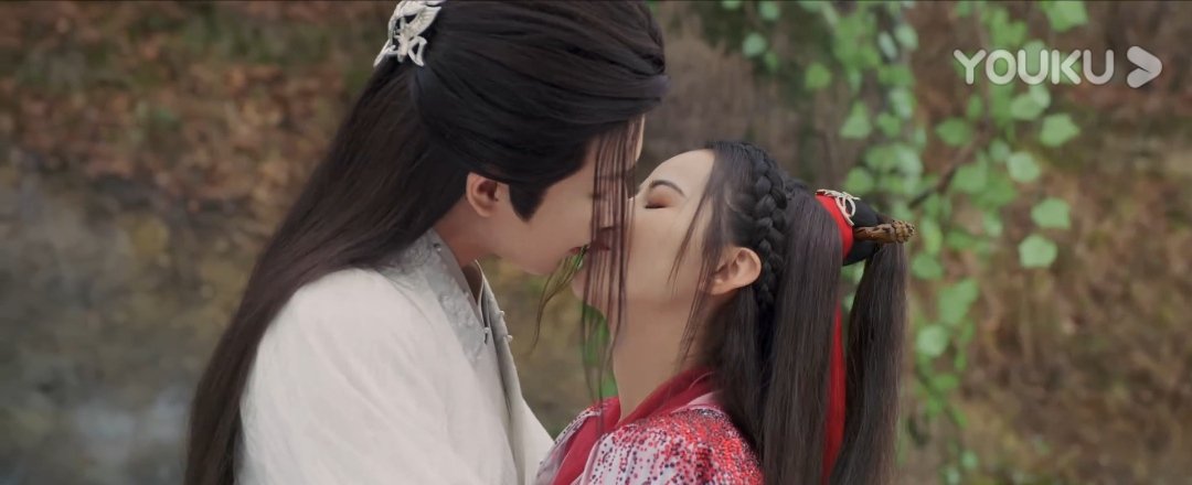ChineseSeriesTH's tweet photo. #จอมยุทธ์บู๊ลิ้ม #武林有侠气
อยากมีหมอไป๋เป็นของตัวเอง สุดจะละมุน💕💕
#หลี่หงอี้ #LiHongyi #หวงรื่ออิ๋ง #huangriying https://t.co/l09KChX17a