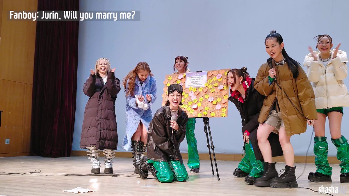 230212 XG - 인사, Make A Wish 이벤트 @ Special Fan Event ...누가 주린한테 결혼하자는 소원을 빌었다. ㅎㅎ :P  #XG #팬미팅 youtu.be/Vzk2ks2TFeY