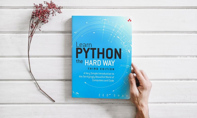programmingcod3's tweet image. Learn Python 3 the Hard Way by Zed Shaw (1st Edition)
bit.ly/3xh8B7J
#programmingcoding #html #css #htmlcssbook #python #c #programmingc #clanaguage #cplusplus #freebooks #freebook #coding #freepdfbooks #programming #books #freebookswebsite #code #cobjective #programmer