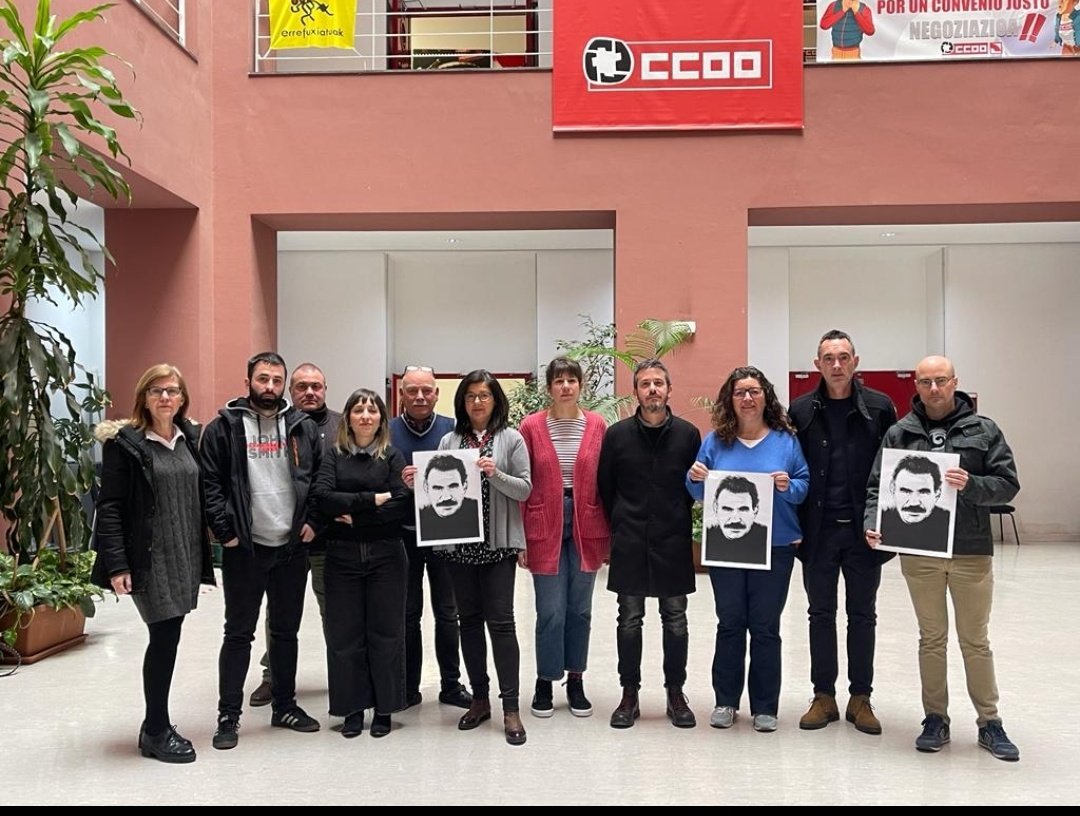 ParevSole's tweet photo. Six #Basque #tradeunions, #LAB, #ELA, #CCOOeuscadi, #ESKEuscadi, #UGTEuscadi and #Steilas launched a manifesto demanding freedom for Abdullah #Ocalan on the 24th anniversary of his capture in Kenya. #FreedomforÖcalan @ocalanfree https://t.co/DR5YFKhr3W