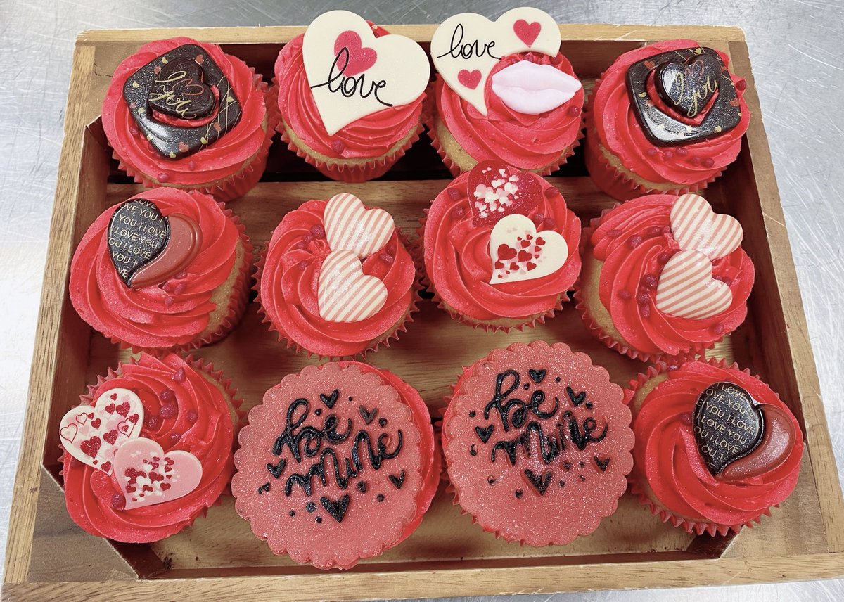qcafecompany's tweet photo. Spreading the love today! 

#ValentinesDay #bemyvalentine #catering #foodservice #healthcare #workplace https://t.co/TlCu7Oeqqx