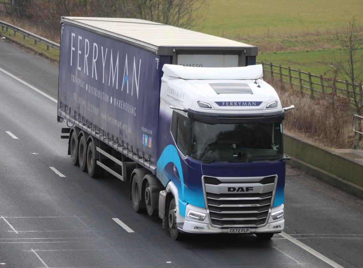Happy Valentine's Day🤍

Something we love here at Ferryman is the way our new DAF's look out on the road!!

Thanks to Kerry's Photography for catching this fabulous photo of our driver Colin in Crewe yesterday📸

Looking very smart👌🏼

#ferrymanltd