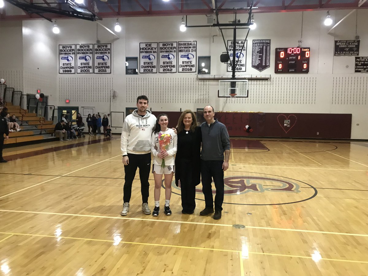 Groton-Dunstable Girls Basketball tweet media