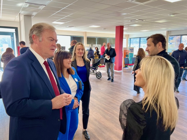 AFPA_CORSE's tweet photo. 💥 Lancement aujourd’hui, à Ajaccio, en présence du préfet d'Ajaccio, d’un partenariat entre @PoleEmploiCorse, @AFPACORSE et @YookanRosny afin d’expérimenter la réalité virtuelle appliquée à la découverte des métiers
#Evenement #Recrutement #MiseenSituation #Formation #Immersion https://t.co/xyj7ObkXxv
