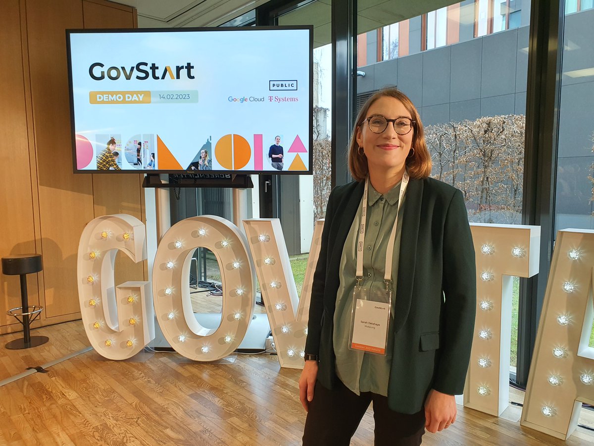 Pssst...
<a href="/SarahDelahaye/">Sarah Delahaye</a> stellt heute um 16.45 Uhr <a href="/Make_orgDE/">Make.org DE 🇩🇪</a> beim #GovStart22 Demo Day vor!🙌

<a href="/PUBLIC_Germany/">PUBLIC Deutschland</a> 
#TechForGood #civictech