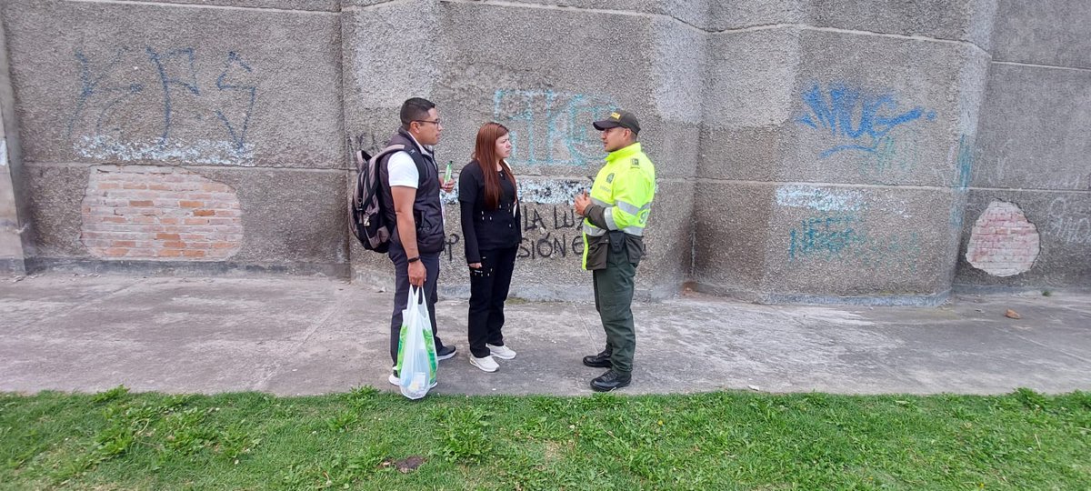 PoliciaPasto's tweet image. #DiosYPatria | Con nuestro grupo de #Preci realizamos campañas de prevención y educación ciudadana, contra la venta de sustancias psicoactivas en diferentes sectores de nuestra ciudad 🚓🚔👮🏼👮🏻‍♀️