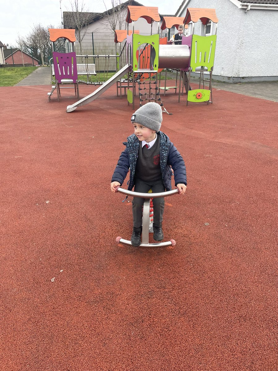 HolyDerry's tweet photo. Well done to these P1-P3 children who had 100% attendance during Term 1.   Enjoying a trip to the park.  @principalhfps @DerryHoly https://t.co/MXF0EoG6Ub
