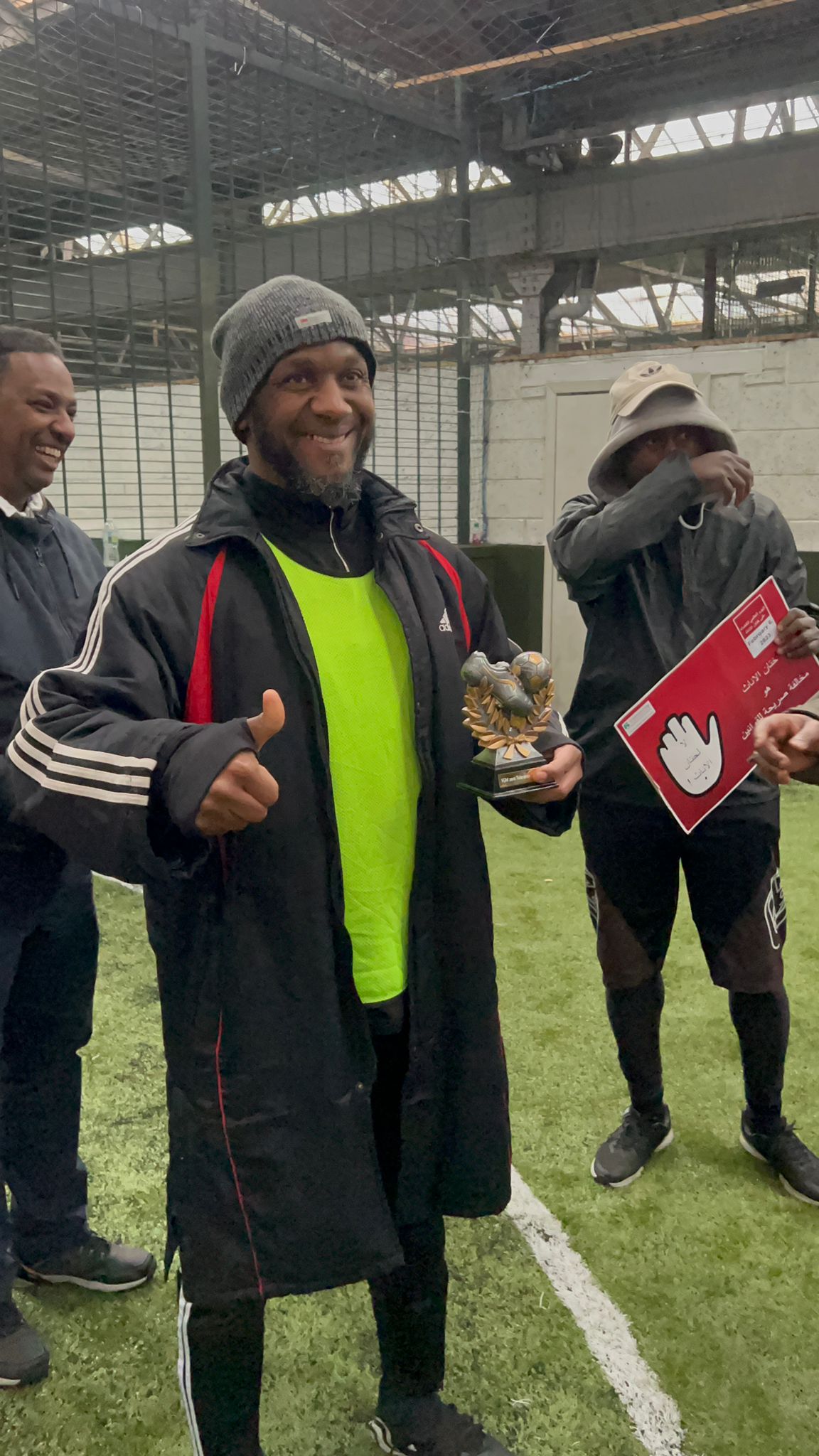 Community InfoSource on Twitter: