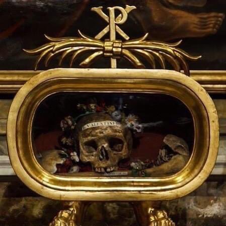 MountainButorac's tweet photo. Happy Saint Valentine’s Day. Here’s his skull. https://t.co/qto52sZUND