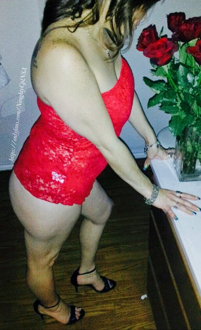 Be my valentine😉💋RT me #hotwife #ValentinesDay #tuesday @ddomcb @SAtxcr @mattLakes4 @MyWifeDates @SAcpl4bifun<a href="/tag/hotwife"class="tags">#hotwife</a><a href="/tag/valentinesday"class="tags">#ValentinesDay</a><a href="/tag/tuesday"class="tags"><span>#tuesday</span></a>