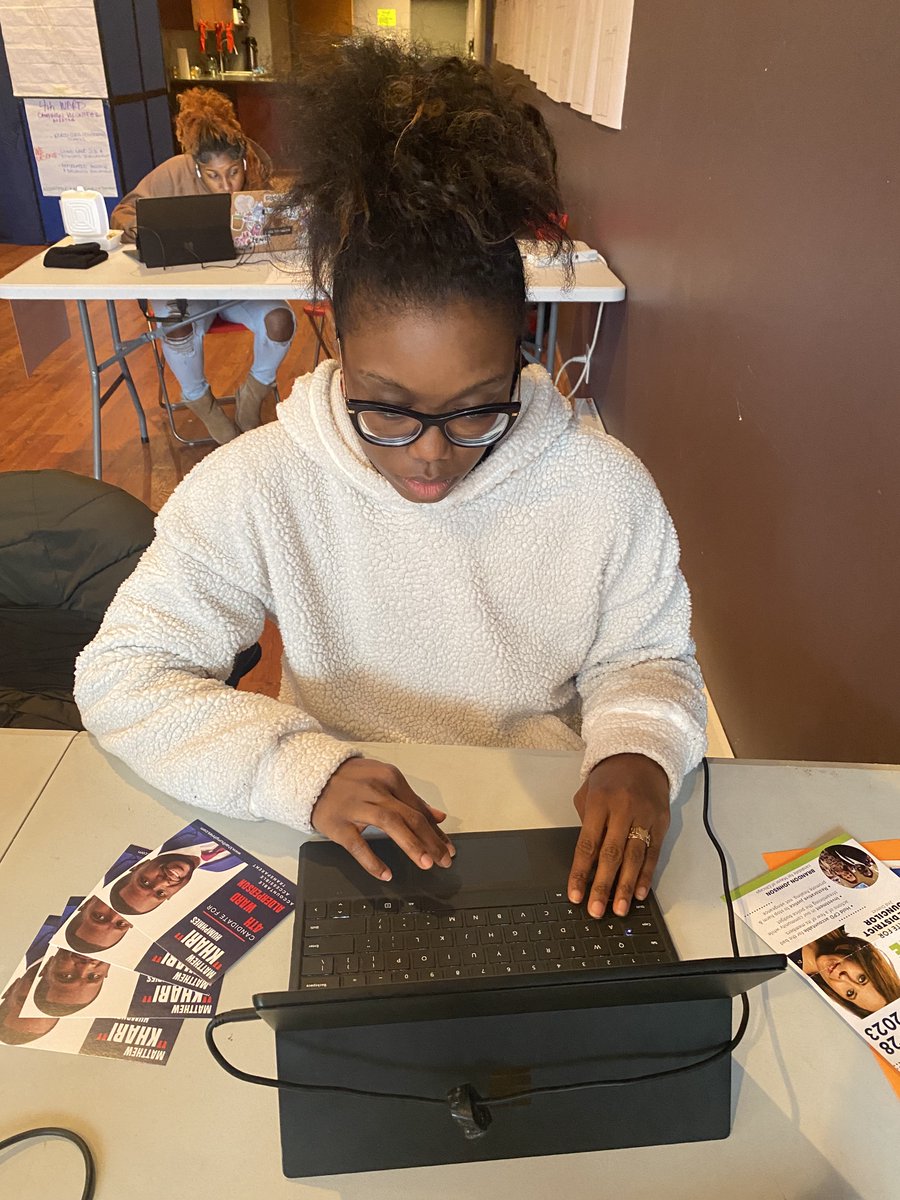 Khari4Progress's tweet photo. We are less than two weeks away from the election! We can do this! Click the link in my bio to volunteer for my campaign and support me on my path to 4th Ward Alderperson.
#khari4progress #electkhari #khari4thward https://t.co/uOwdzI0BCL