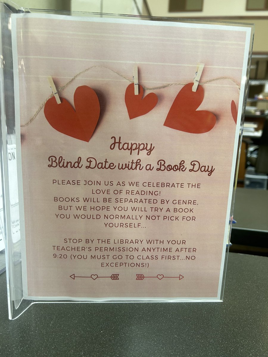 rsi_library's tweet photo. “Blind Date with a Book” is back again this year! Let’s see how long it takes for them to find a date. @RSIHawks https://t.co/r7sTvnqIoY