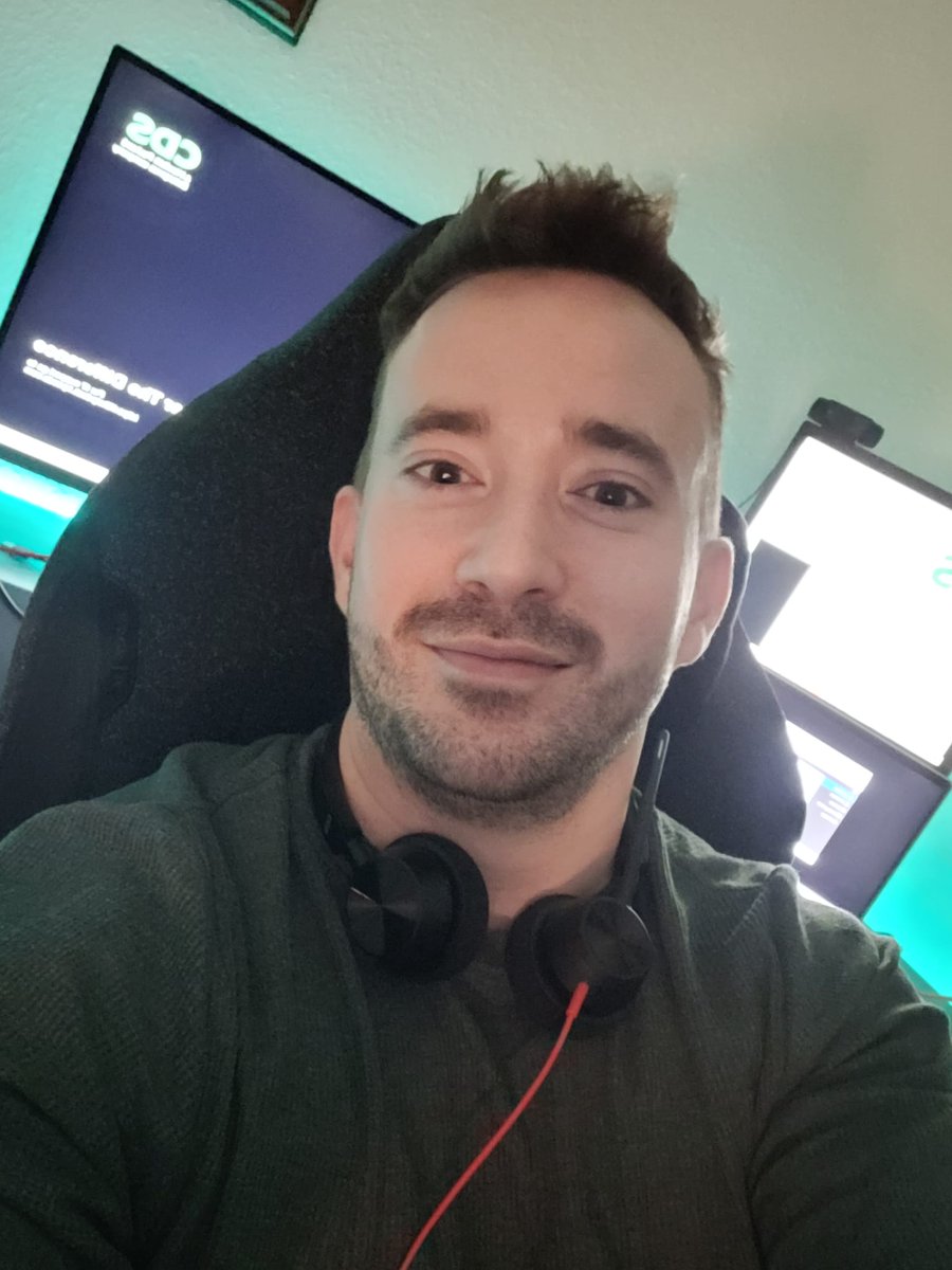 HPECDS_ES's tweet photo. Hoy más que nunca estamos #inlove con las nuevas incorporaciones al equipo #TalentoCDS.
Mario y Alexandre se han undio al área de OS; y Javier, Pablo, Carlos y Guillermo a la de CTG. 🤗
¡Si tú también te has "enamorado" de nuestros proyectos... 👉 talentacquisition@hpecds.com! https://t.co/MVMWJ5SR7G