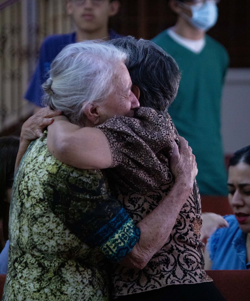COCPanama's tweet photo. Un mandamiento nuevo os doy: Que os améis unos a otros; como yo os he amado, que también os améis unos a otros. En esto conocerán todos que sois mis discípulos, si tuviereis amor los unos con los otros.
📖Juan 13:34-35 

¡Feliz día del amor y la amistad! ❤️
#COCPanamá https://t.co/VCqRnfkMCB