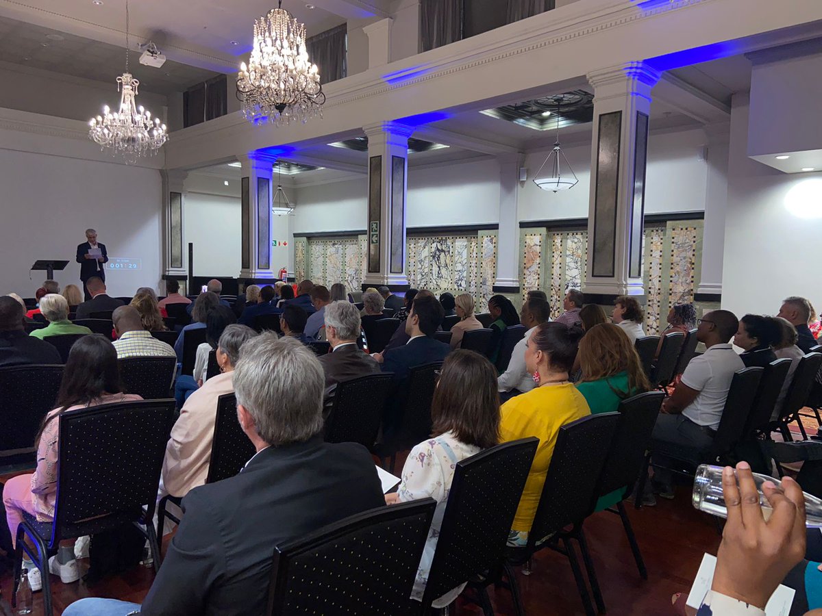 Simply_co_za's tweet image. What an inspiring Tuesday morning at 
@tajcapetown! As we joined a very successful Coffee Club Event: Love Your Business hosted by 
@Cape_Chamber. #UnlockingOpportunities #SimplyLocal #SimplyMahala