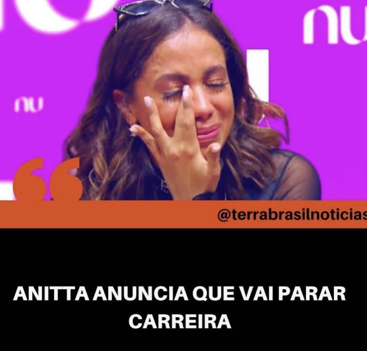 eusousatv's tweet photo. Após perder o Grammy, Anitta anuncia parar a carreira.

Alguém triste aí? 🤭 https://t.co/v0yCrObCHg