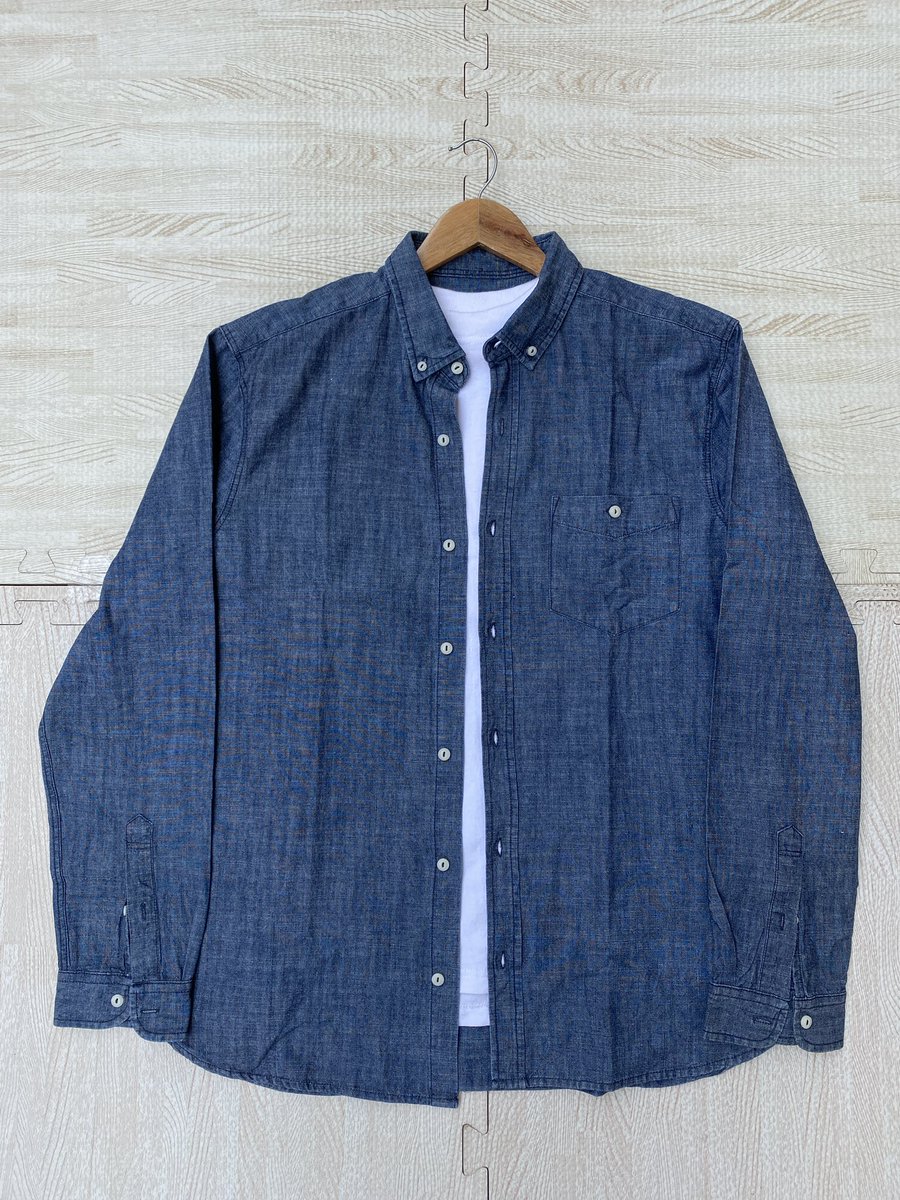 peng_shirts's tweet photo. LARGE SHIRTS AVAILABLE 🔌
1 shirt-3500N
3 shirts-10,000N
5 shirts-15,000N
Lagos,Nigeria. 
Nationwide delivery 
Kindly send a dm or a WhatsApp message to cop https://t.co/vN8qfFacIq