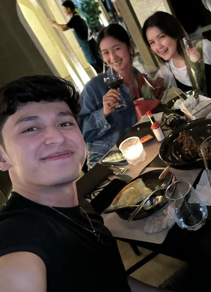 Happy  Valentine's Day Mommy and Daddy Areng!! 💜

#KaoriOinuma #AljonMendoza 
#JonRi
