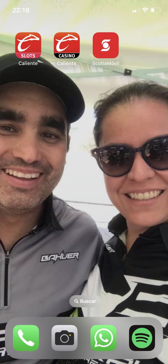 MONICAALVAREZS8's tweet photo. @telediariomty  Me casé con mi amor platónico de la prepa después de cada quien hacer sus vidas ( casarnos y divorciarnos ), me busco después de 23 años y hasta hoy ya tenemos casi 6 años juntos ( 2 de casados ) #telediariomatutino #DiaDelAmor https://t.co/C1AX2upWR4