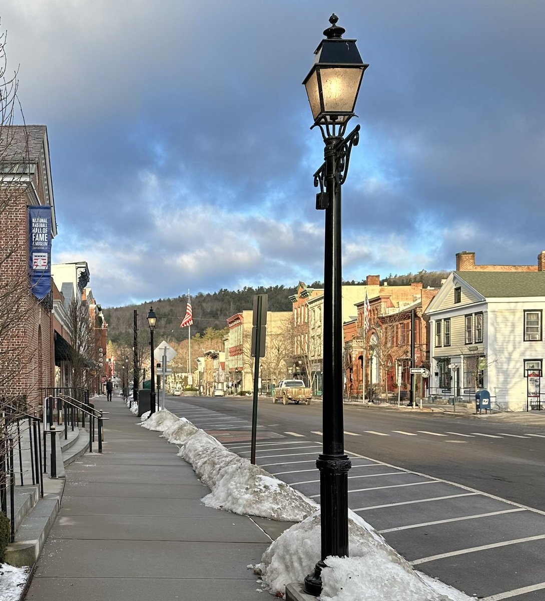 HOFprez's tweet photo. Pretty cool thought. Today some young player is likely reporting to Spring Training for the first time and about 25 years from now, will be riding down Main St. in Cooperstown for his own @BaseballHall induction. https://t.co/KvMF7mCANq