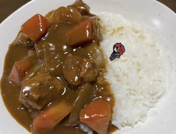 パティシエロアちゃんロアちゃんは溶かしたりしてチョコやお菓子作ったことある?おいらは小さい時お菓子作りしたことあるけど楽しい思い出だったねロアちゃんの楽しいお菓子な思い出があったらいつか教えて〜ロアちゃんの人生に美味しいお菓子いっぱいを〜今日ご飯入りカレー #ロアート 