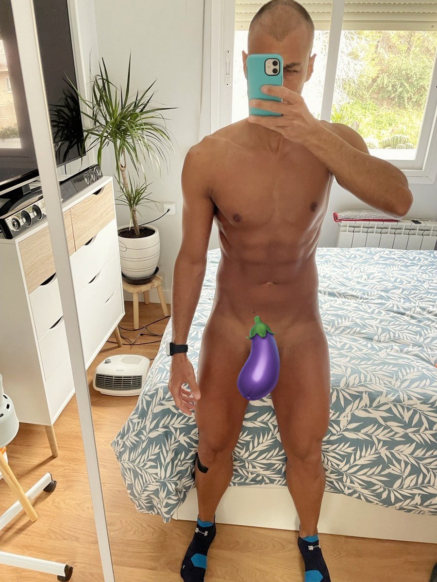 🍆 ¿Como va vuestro Martes de San Valentín? #sanvalentin #eggplant