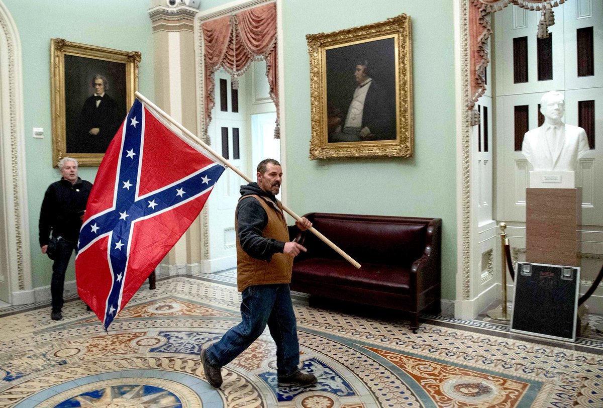 ForgiatoBlow47's tweet photo. Delaware man who carried a Confederate flag in the Capitol on Jan. 6 was sentenced to 3 years in prison

🚨🚨🚨 Thoughts 👇🏻👇🏻👇🏻 https://t.co/BXro1fOHK0