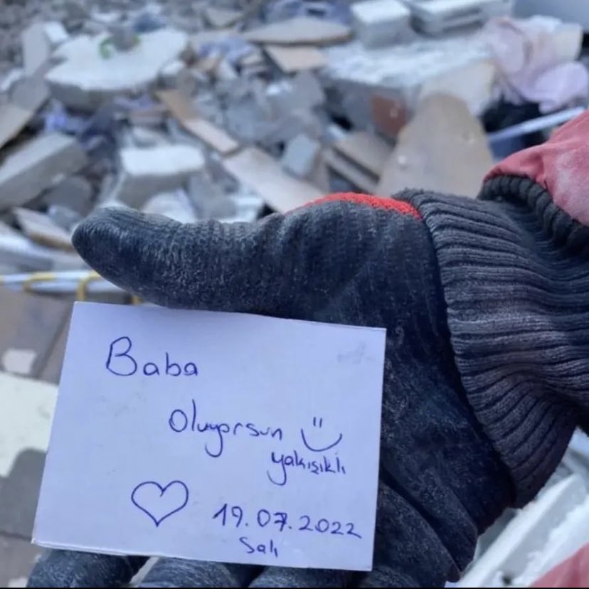 Paramparça oldum...