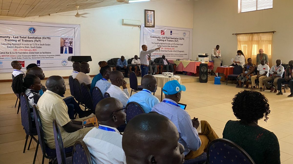 unicefssudan's tweet photo. Empowering communities to achieve adequate sanitation &amp; hygiene.

In partnership with the 🇸🇸Ministry of Water Resources &amp; Irrigation, @MENTOR_Hq &amp; with support from @DutchMFA, UNICEF is conducting a 5 days training of trainers on Community-Led Total Sanitation #CLTS in #Torit https://t.co/tDFo8plPlm