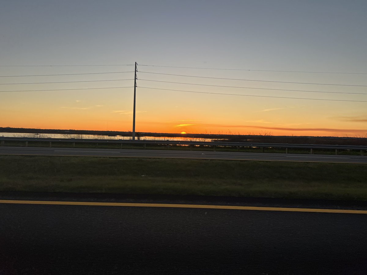 gnvmag's tweet photo. Caught Paynes Prairie at the perfect moment while returning from a trip to Ocala yesterday https://t.co/urV2PM0tGI
