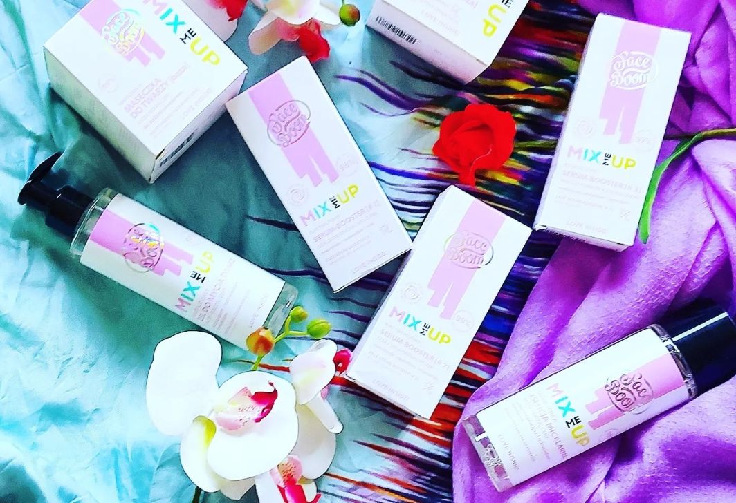 TylkoStyl's tweet photo. Jak uzyskać efekt #glow bez rozświetlacza? https://t.co/eVCitdUaOA #cosmetics #veganism #sports #cosmetique #cosmetology #bodybuilding #beautiful #veganism #sport #fitness #vegan #vegetarian #yogainspiration #Health #body #gym #gymgirl #healthylifestyle #tuesdayvibe #faceboom https://t.co/hWgc0UQD3h