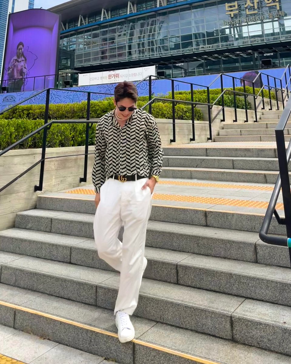 I can 💕 ME better than you can. Happy Valentines day self #love #14กุมภาฮันนี่ขอกุมใจไบเบิ้ล #fashion #photooftheday #photography #happy #beautiful