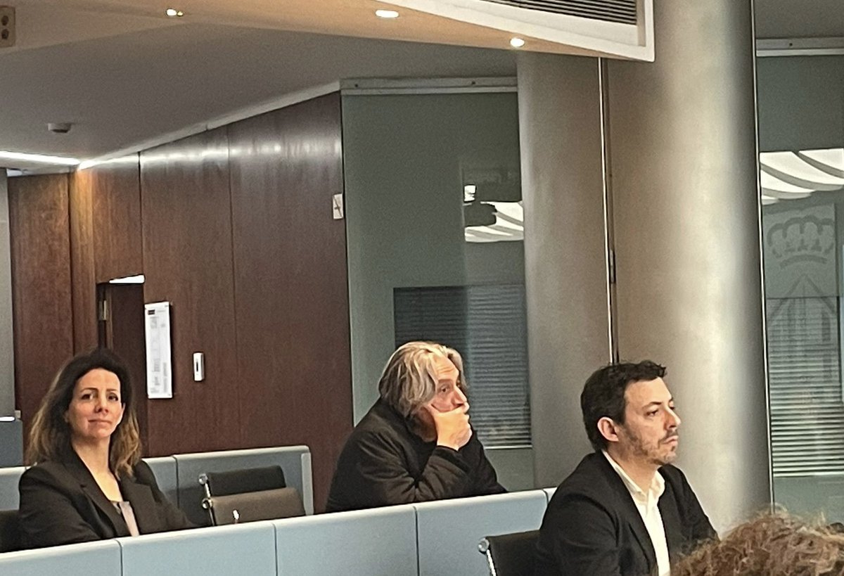 neusmunte's tweet photo. ✔️que es treballi per canviar la norma de preinscripció a secundària i garantir q les famílies tinguin més llibertat a l'hora de triar centre
✔️impulsar en col·laboració amb el sector educatiu l'elaboració i difusió d'una campanya per fomentar la ciència entre dones i nenes https://t.co/5tL45syxih