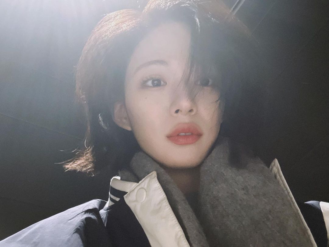 fiq_D_flover's tweet photo. [💌#fromis_9] -Instagram Update-

🧣
#Chaeyoung

#fromis_9 #프로미스나인 
@realfromis_9 https://t.co/HV5h7LgvXL