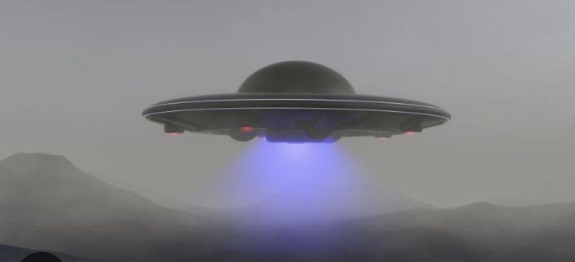 LouisDeFnes1's tweet photo. Over the territory of the USA, cases of flights of unidentified objects have become more frequent.  The special services do not know what these objects are, whose objects they are.  It is hard to believe that the special services do not know about the origin of the objects. https://t.co/e1bQ1sC83l
