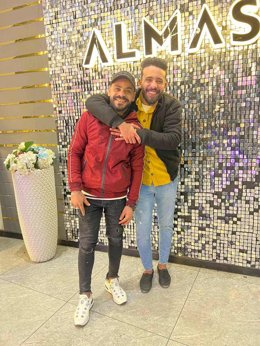 EllebyRooka's tweet photo. 👬🫶♥️ https://t.co/TxxZqx8LA3