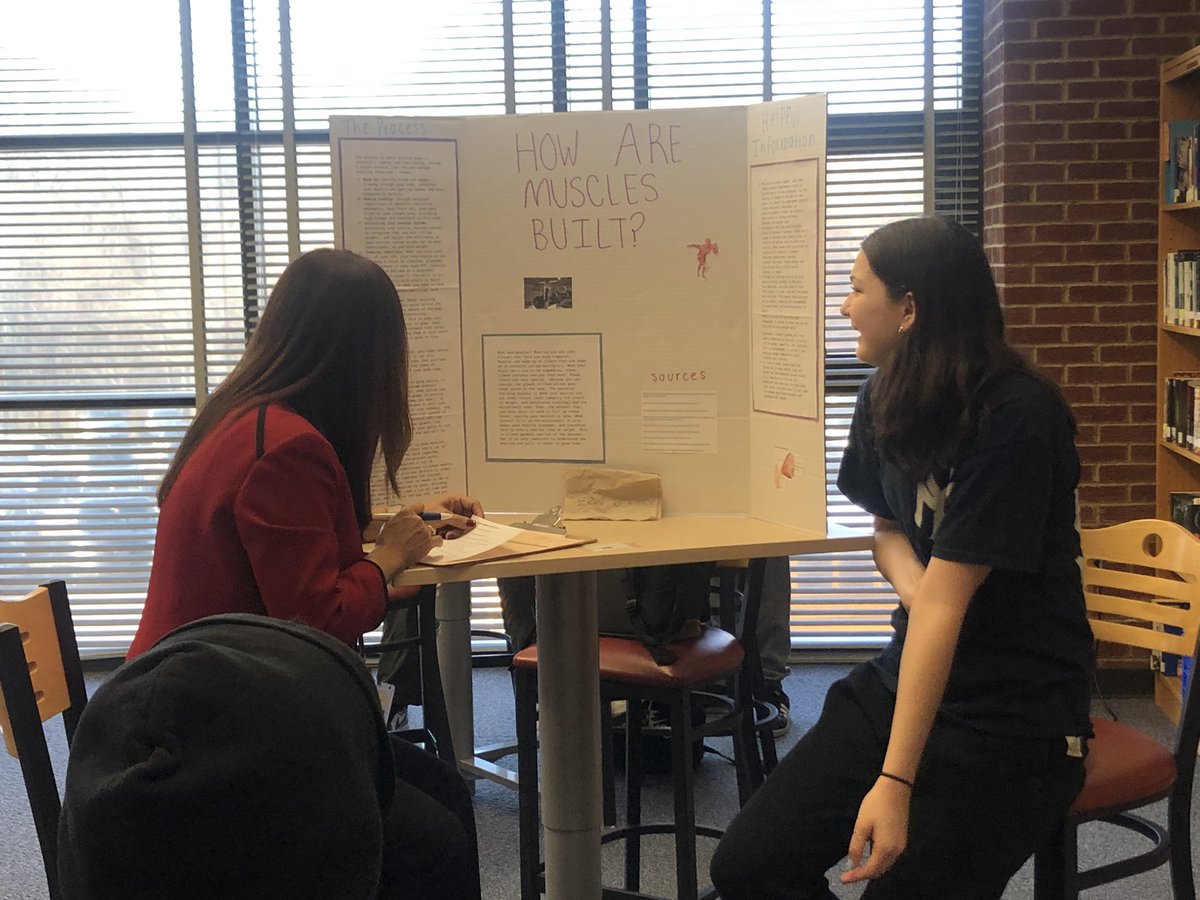 JusticeHS_IB's tweet photo. @ibmyp personal project showcase under way Justice High School! One of the best days of the year for students to show off their learning! @FCPSR2 @TiffanyNarcisse https://t.co/vZ1vzIBoJP