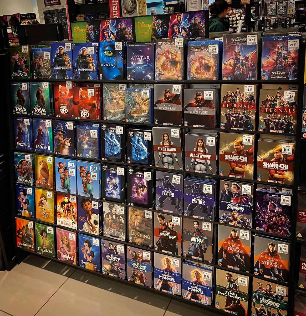 hmvNorwich's tweet photo. For all you #Disney collectors! Our #BringtheFamilyTogether promotion is great for filling those gaps. Recent releases #Lightyear and #DoctorStrangeinTheMultiverseofMadness just £4.99 on DVD and £6.99 on Blu-ray, with their O-rings too.
•
#pixar #marvel #starwars https://t.co/EbtuQ6OCQL