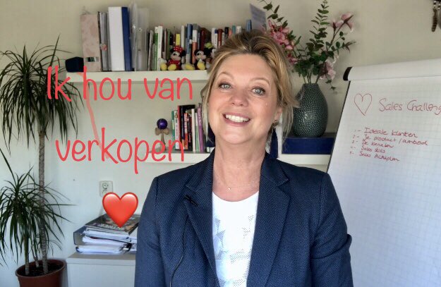 BuroBic's tweet photo. Ik hou van verkopen. Speciaal voor Valentijnsdag leer ik je graag welke structuur en vaardigheden ervoor zorgen dat jij ook slimmer gaat verkopen en meer plezier beleeft aan dit mooie vak ❤️. Bekijk het speciale aanbod in de video https://t.co/HMVvmXcBl6 https://t.co/VjjUV2SReW