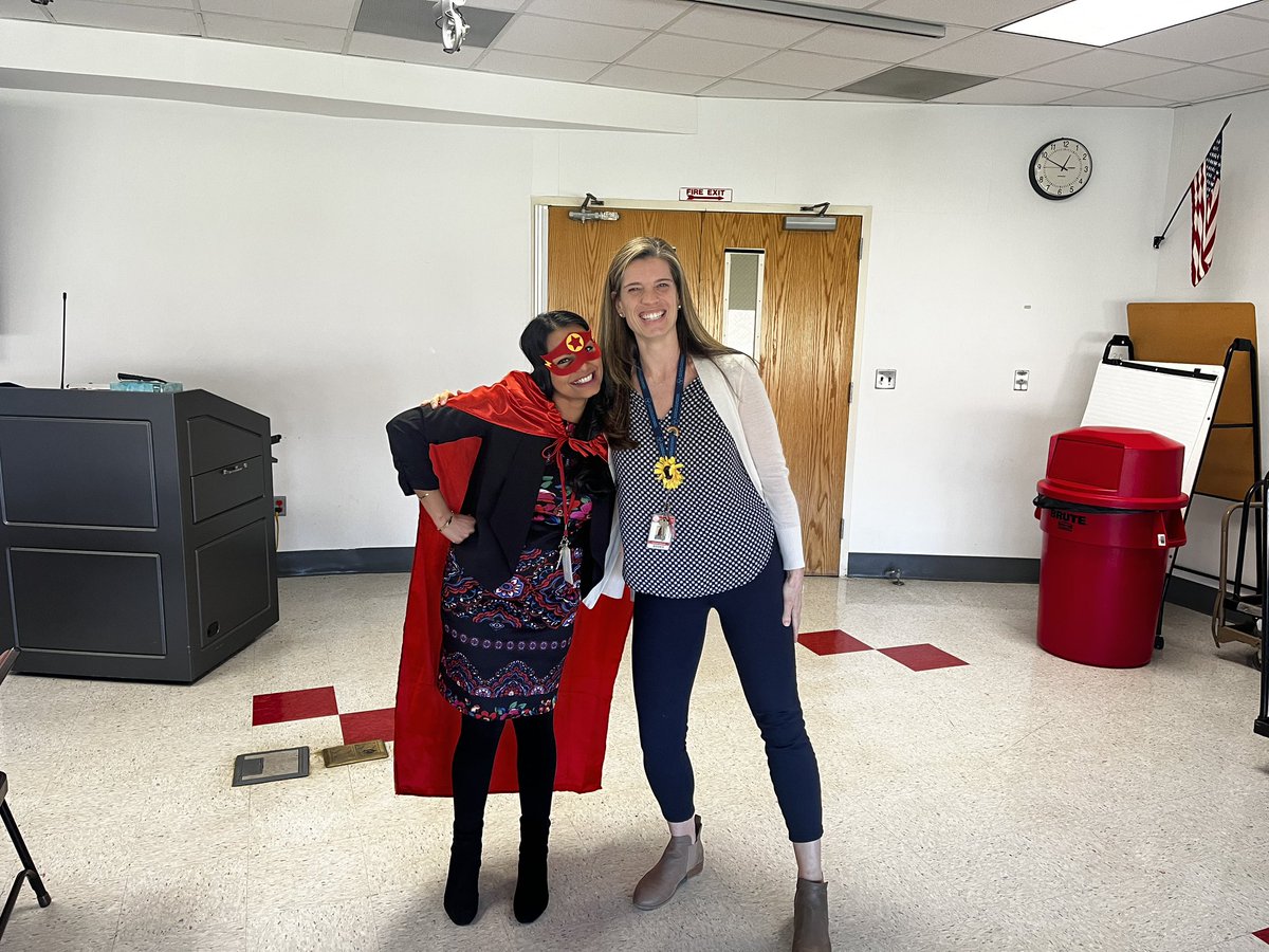 ewsd_learning's tweet photo. Our admin superhero of the month is @AnshuPrabha07! @CLDragone shared how Anshu’s support and care in everything she does has had an impact on staff and students.  #ewlearns @WilletsRoadMS https://t.co/RQnusL28tz